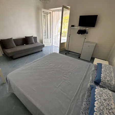 Maison Emi Bed & Breakfast